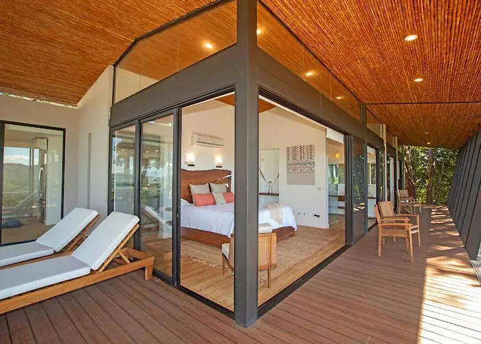 Casa La Reina, Private Jungle Villa Tamarindo